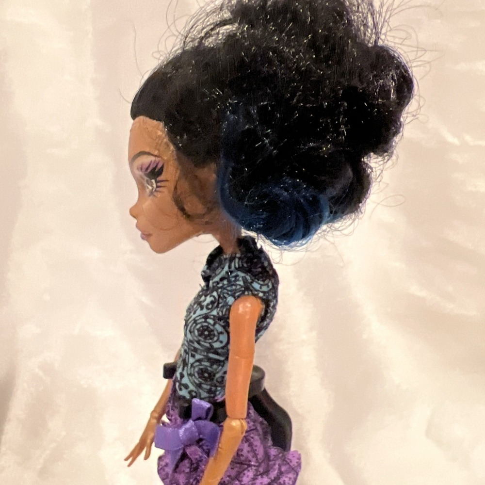2011- Mattel -‎ Monster High Dance Class Robecca Steam - Picture 6 of 15